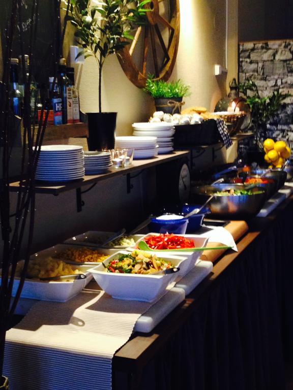 Kils Hotell & Restaurang Zewnętrze zdjęcie
