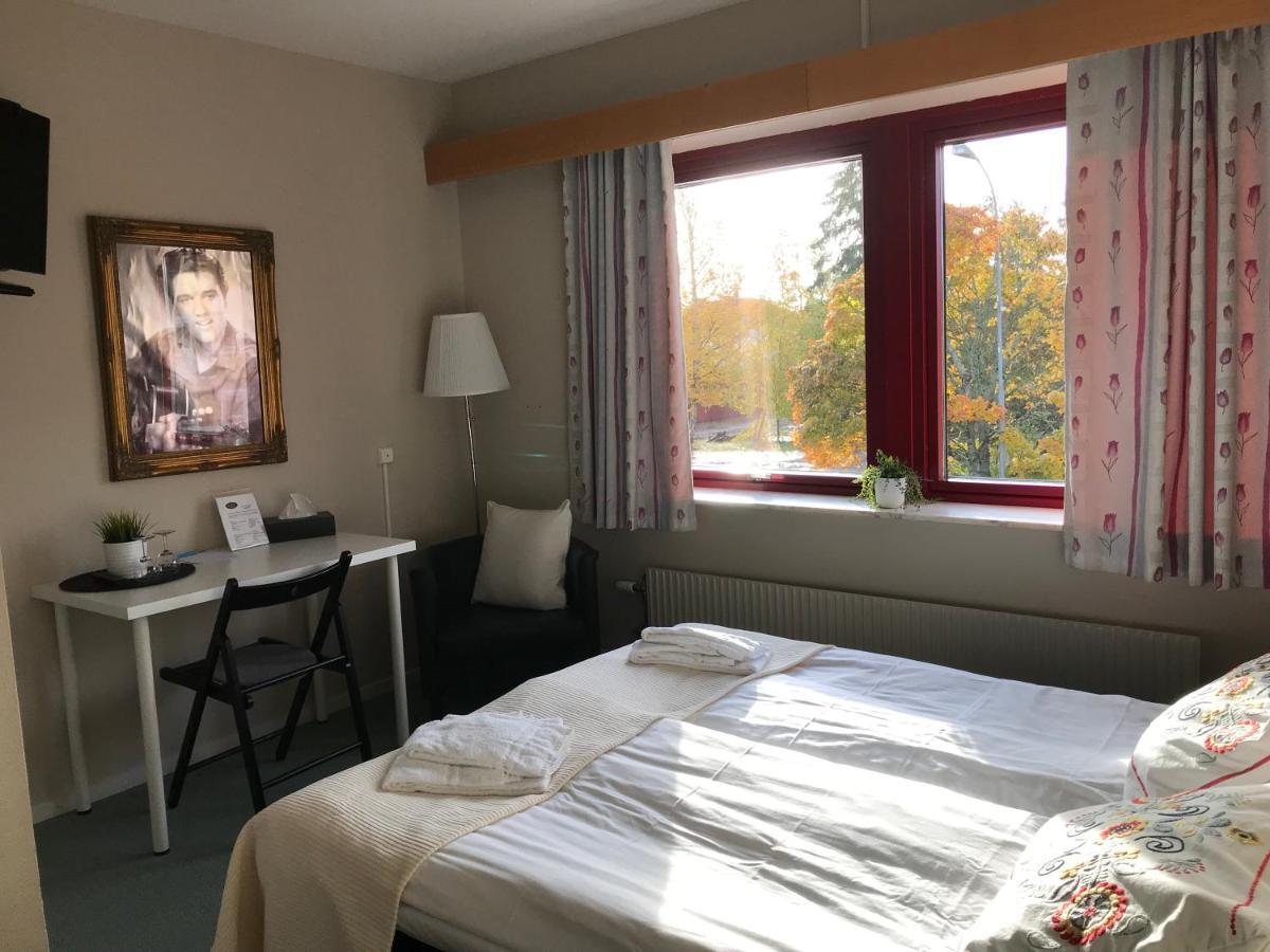 Kils Hotell & Restaurang Zewnętrze zdjęcie